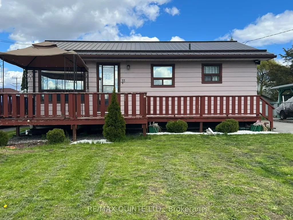 33 Ramsay Avenue Quinte West ON K8V 2P6