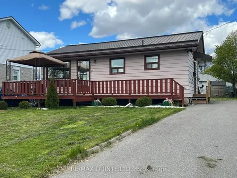 33 Ramsay Avenue Quinte West ON K8V 2P6