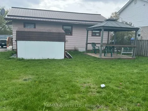 33 Ramsay Avenue Quinte West ON K8V 2P6