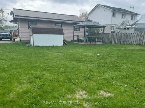 33 Ramsay Avenue Quinte West ON K8V 2P6