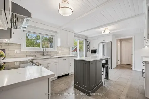 256 West Acres Drive Guelph ON N1H 7P1