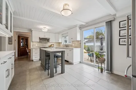 256 West Acres Drive Guelph ON N1H 7P1