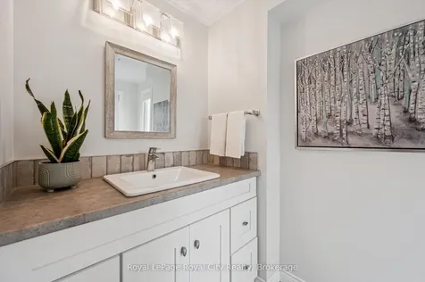 256 West Acres Drive Guelph ON N1H 7P1
