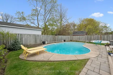256 West Acres Drive Guelph ON N1H 7P1