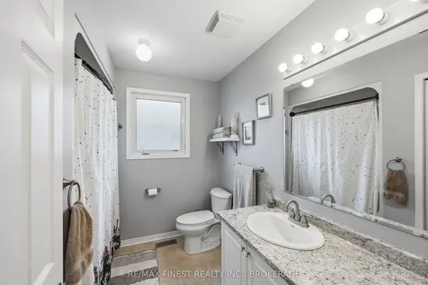 1466 Adams Avenue Kingston ON K7P 0B6