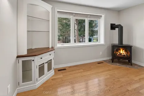 72 Mccabe Street Greater Napanee ON K7R 3P6