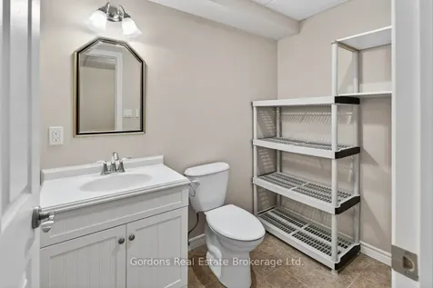 72 Mccabe Street Greater Napanee ON K7R 3P6