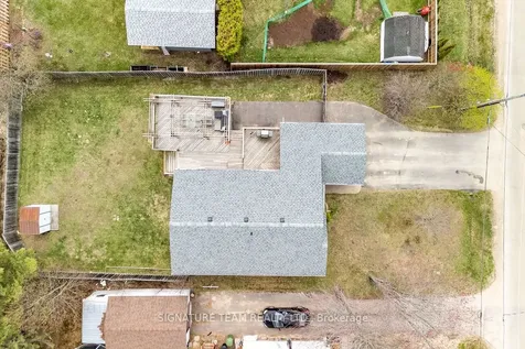 41 Audrey Street Petawawa ON K8H 1N5