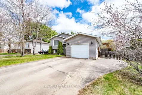 41 Audrey Street Petawawa ON K8H 1N5