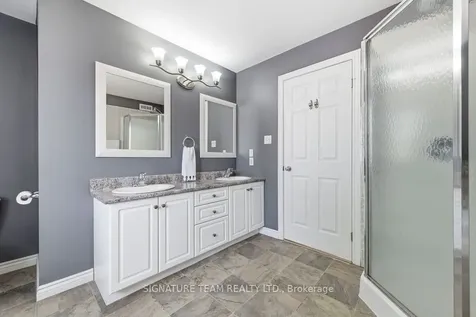 41 Audrey Street Petawawa ON K8H 1N5