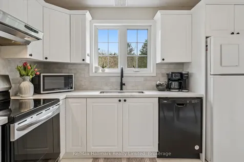139 Milton Street Bracebridge ON P1L 2G4
