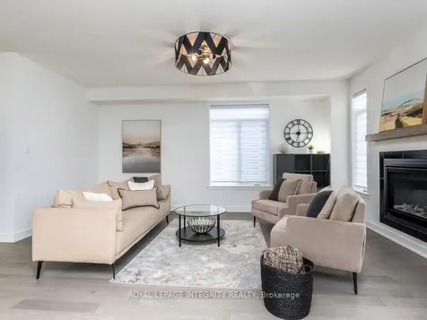 28 Mendoza Way Kanata ON K2S 2S6
