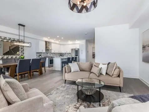 28 Mendoza Way Kanata ON K2S 2S6