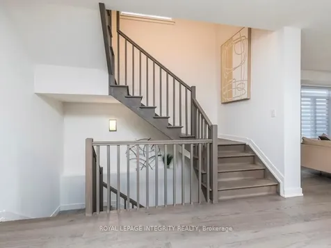 28 Mendoza Way Kanata ON K2S 2S6