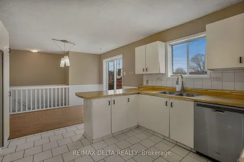 774 Edmond Street Hawkesbury ON K6A 3C1
