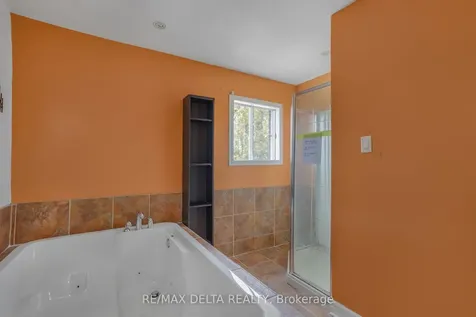 774 Edmond Street Hawkesbury ON K6A 3C1