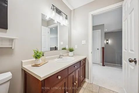 44 Crane Crescent Woolwich ON N3B 3M3