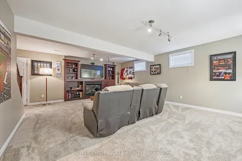 44 Crane Crescent Woolwich ON N3B 3M3