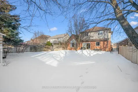 44 Crane Crescent Woolwich ON N3B 3M3