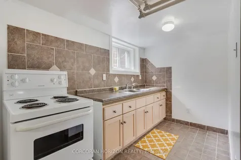 115 Filbert Street Kitchener ON N2H 1Y3