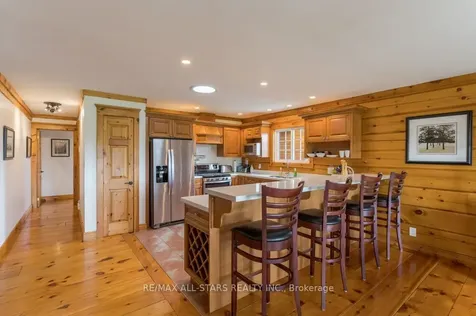 1769 Myers Crescent Selwyn ON K0L 1T0