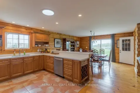 1769 Myers Crescent Selwyn ON K0L 1T0