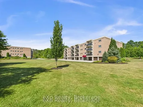 85 William Street N Brockton ON N0G 2V0