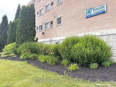 85 William Street N Brockton ON N0G 2V0