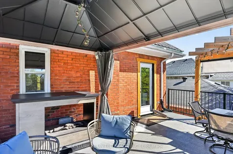 201 Romaine Street Peterborough ON K9J 2C3