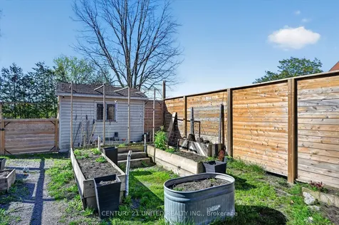 201 Romaine Street Peterborough ON K9J 2C3