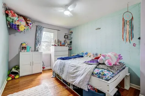 111 Adelaide Street N Kawartha Lakes ON K9V 4L8