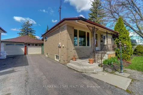 111 Adelaide Street N Kawartha Lakes ON K9V 4L8