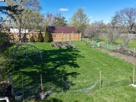 111 Adelaide Street N Kawartha Lakes ON K9V 4L8