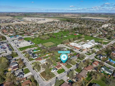111 Adelaide Street N Kawartha Lakes ON K9V 4L8