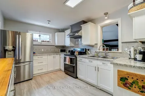 111 Adelaide Street N Kawartha Lakes ON K9V 4L8