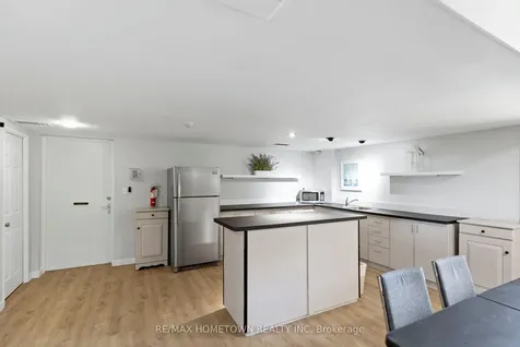 109 King Street E Brockville ON K6V 1B8