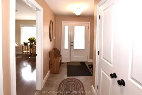 428 Raymond Street Peterborough ON K9L 1R2