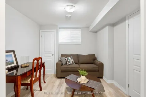 7768 Ascot Circle Niagara Falls ON L2H 3P9