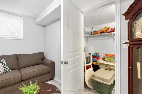 7768 Ascot Circle Niagara Falls ON L2H 3P9