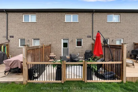 7768 Ascot Circle Niagara Falls ON L2H 3P9