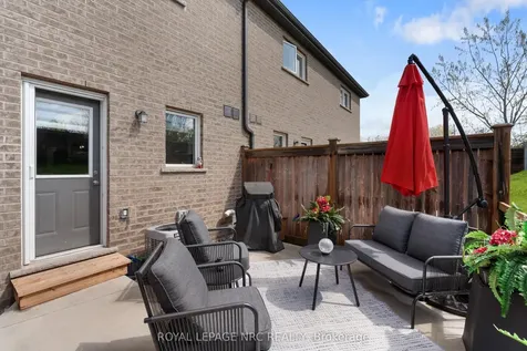 7768 Ascot Circle Niagara Falls ON L2H 3P9