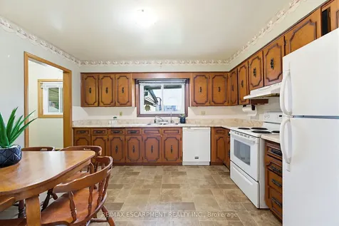 127 King Street E Haldimand ON N0A 1H0
