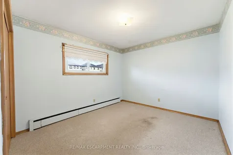 127 King Street E Haldimand ON N0A 1H0