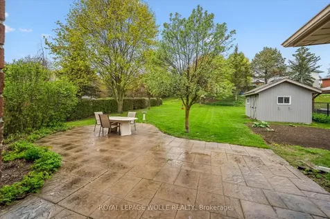 82 Corfield Drive Kitchener ON N2A 3W9