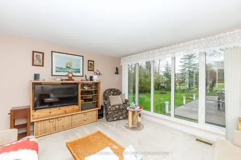 2997 Poplar Avenue Fort Erie ON L0S 1N0