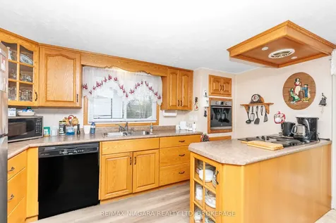 2997 Poplar Avenue Fort Erie ON L0S 1N0