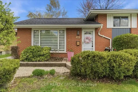 10 Gearin Street Quinte West ON K8V 3Y1
