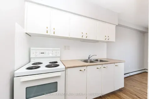 452 Carlton Street St. Catharines ON L2M 4X1