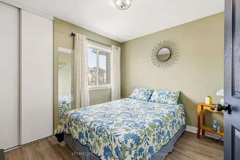 59 Saddlesmith Circle Kanata ON K2M 2Y9