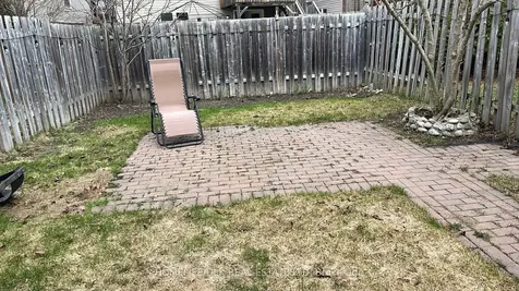 59 Saddlesmith Circle Kanata ON K2M 2Y9